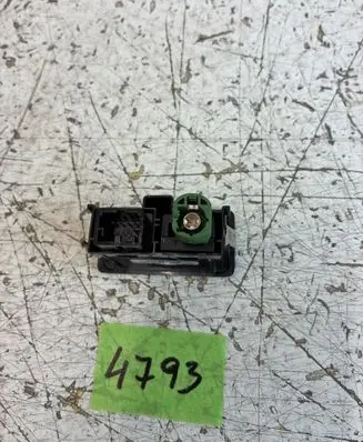 Volkswagen PASSAT B8 USB socket connector 5G0035222 09941001619 416017267395
