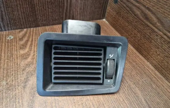 Peugeot Boxer Dashboard side air vent grill/cover trim 8264K5 222728