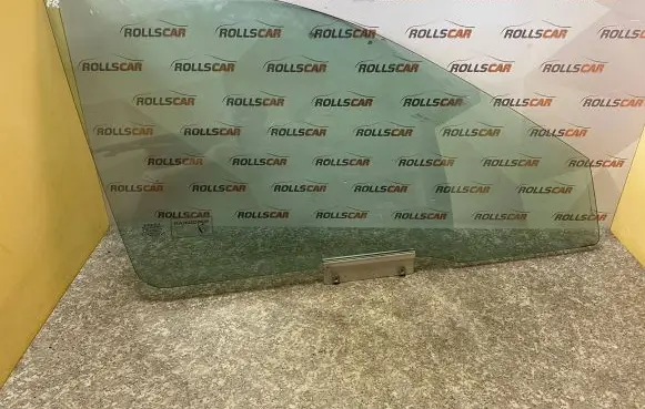 Volvo S40, V40 Front door window glass four-door 43R00022