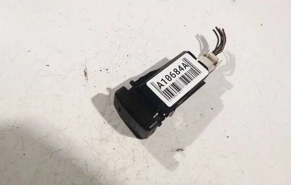Opel Frontera B Windscreen/window heater switch 