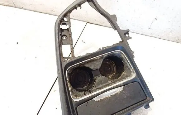 BMW 3 F30 F35 F31 Cup holder 105048744