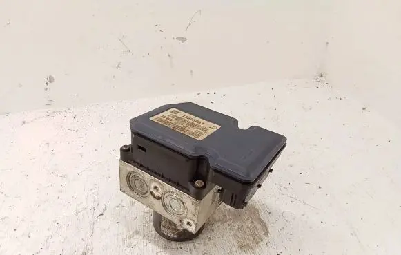 Opel Insignia A ABS Pump 13328651 54085326E 1631221