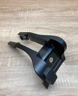 Mercedes-Benz E W211 Rear seat rail trim cover A2119200686 70010301