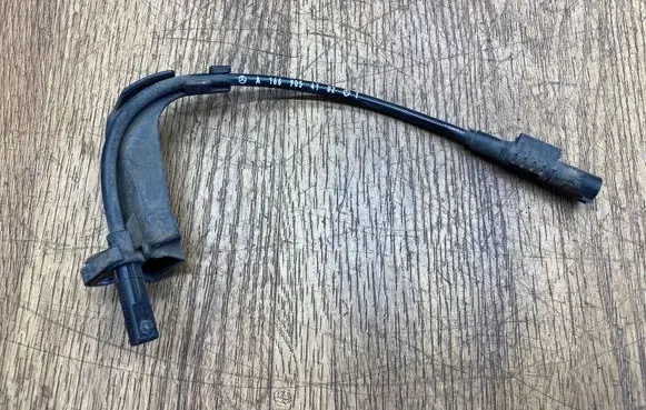 Mercedes-Benz GLE (W166 - C292) ABS rear brake sensor A1669054102