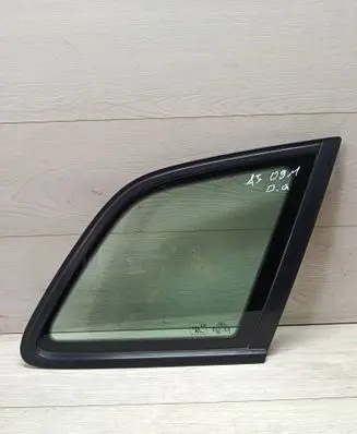 Audi A3 S3 8V Rear side window DOT682M3232AS2 43R001583 E000199
