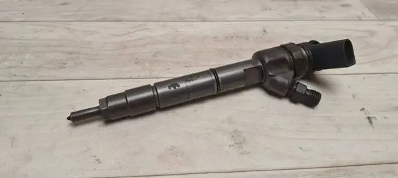Mercedes-Benz A W169 Fuel injector A6400700787