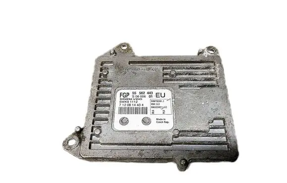 Opel Vectra C Engine control unit/module 55562443