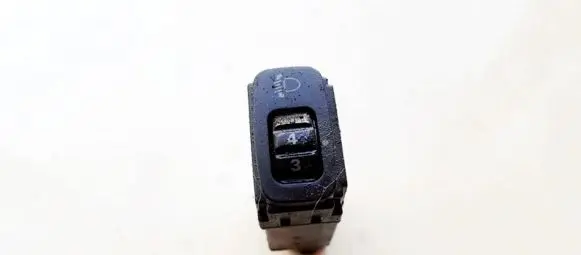 Mitsubishi Space Wagon Headlight level height control switch 9L01