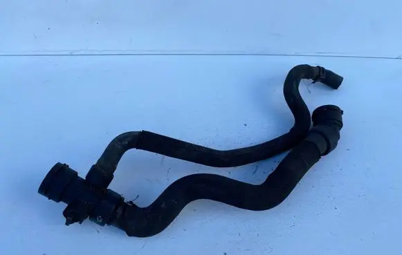 Audi A4 S4 B6 8E 8H Engine coolant pipe/hose 8E0121049