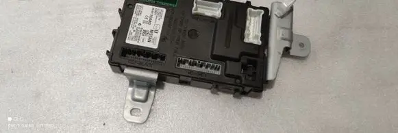 Infiniti QX50 (J50) Other control units/modules 284B11CA8D