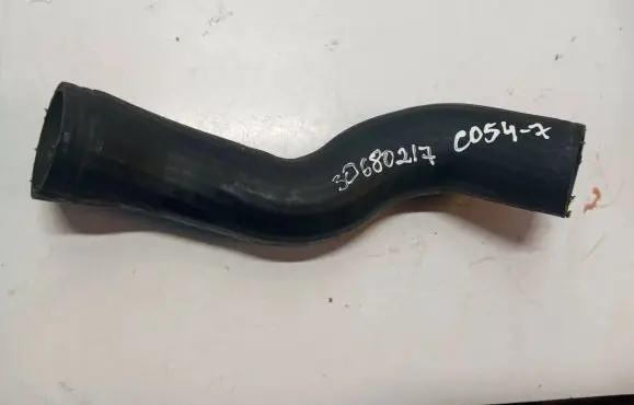 Volvo V70 Intercooler hose/pipe 30680217
