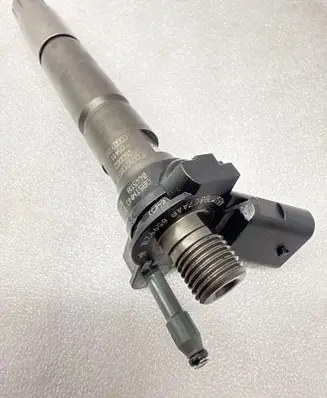 BMW X5 G05 Fuel injector 8599210 0445118029