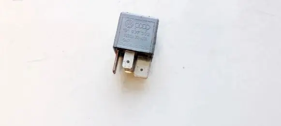 Seat Ibiza III (6L) Other relay 191937503 v23134-j52-x228