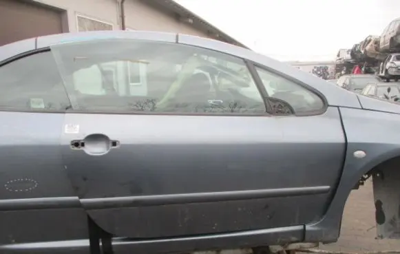 Peugeot 307 CC Front door