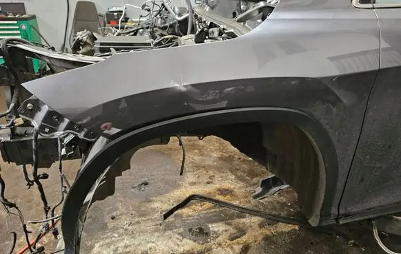 Lexus RX 330 - 350 - 400H Fender RX 2019
