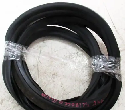 Volkswagen Scirocco Trunk rubber seal (body) 