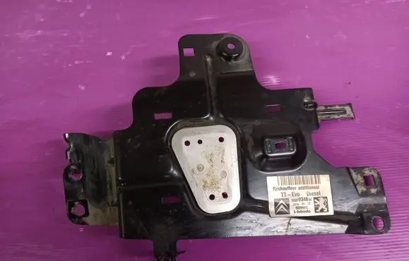 Citroen SpaceTourer XL Webasto auxiliary heater mount bracket 9809034880