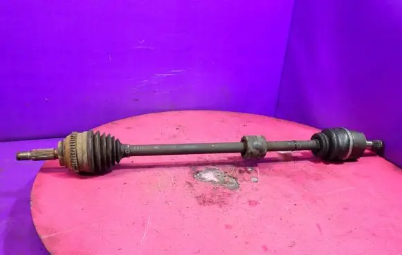 Hyundai Trajet Front driveshaft