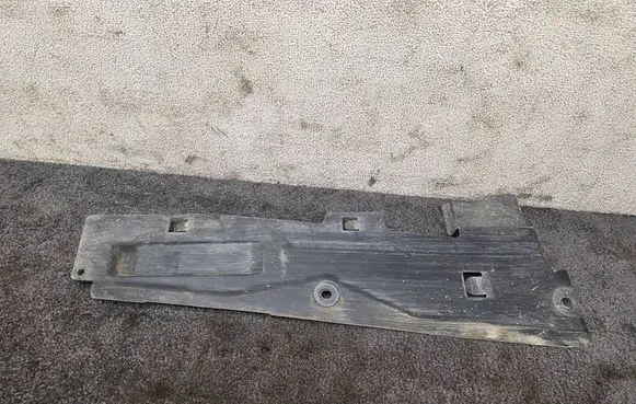 Polestar 2 Pickup box liner 32219859