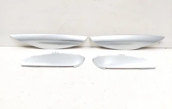 Mercedes-Benz R W251 Center console decorative trim A2516801717 A2510683304 A2516830328
