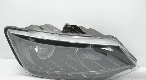 Skoda Fabia Mk3 (NJ) Headlight/headlamp 6V1941016B 1EL011824