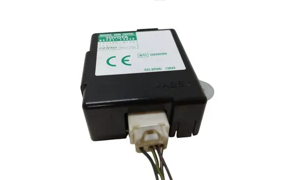 Toyota Corolla Verso E121 Door central lock control unit/module 8974113040 2513000100
