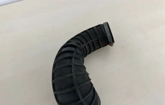 Volvo XC90 Intercooler hose/pipe 08634143