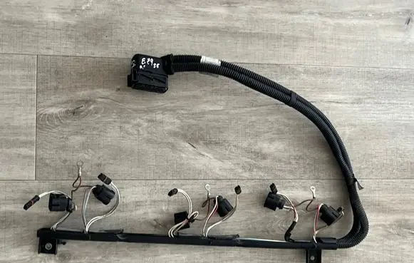 BMW X1 E84 Fuel injector wires 7588180 7806115 1437985