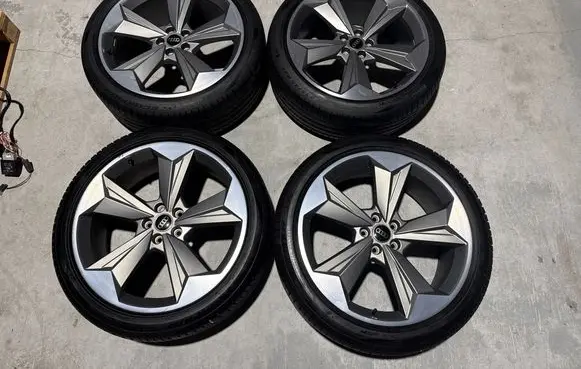 Audi Q4 Sportback e-tron R21 alloy rim 89A601025R