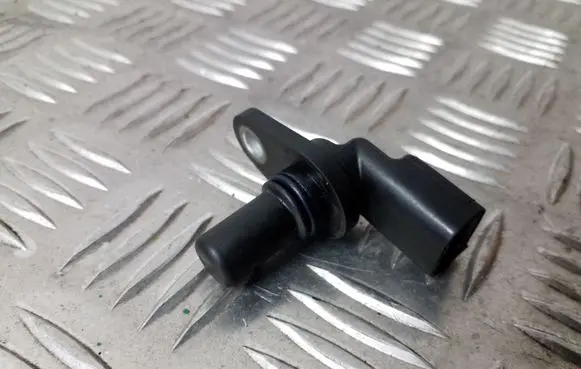 Ford Focus Camshaft position sensor 1S4F12K073BA
