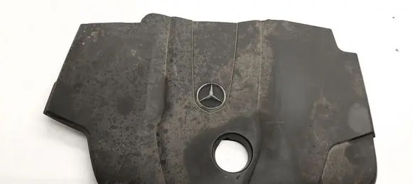Mercedes-Benz C W205 Engine cover (trim) A6510108512