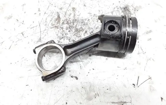 Renault Laguna II Piston with connecting rod