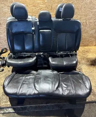 Mitsubishi L200 Interior set 