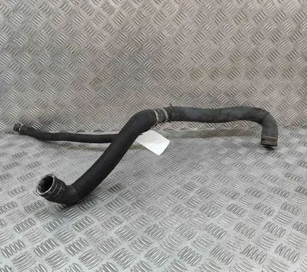 Maserati Ghibli Engine coolant pipe/hose 670001321