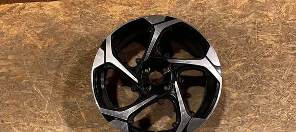 Citroen C4 III e-C4 R18 alloy rim 9832033280 B006195