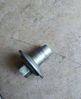 Volkswagen Golf II Fuel pressure sensor 0280161200 321906095