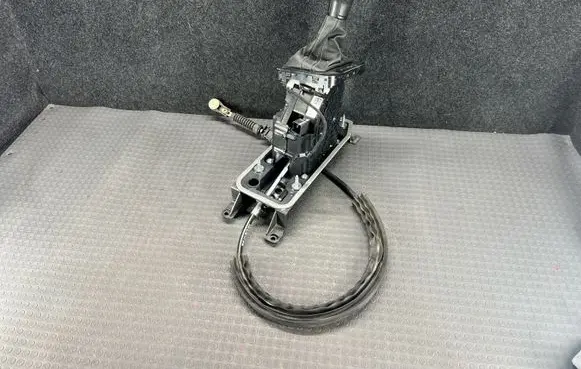 Volkswagen PASSAT B8 Gear shifter/selector 3Q1713023AK