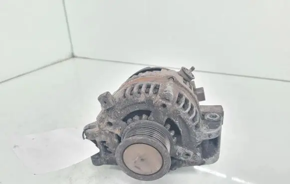Toyota Avensis T250 Generator/alternator