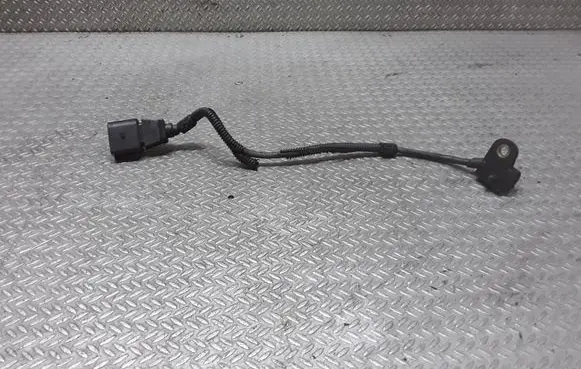 Volkswagen Golf IV Camshaft position sensor