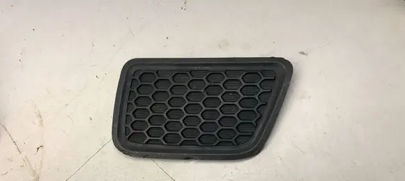 Jeep Grand Cherokee Front bumper lower grill 68143098A 68143098AC 4197RRR