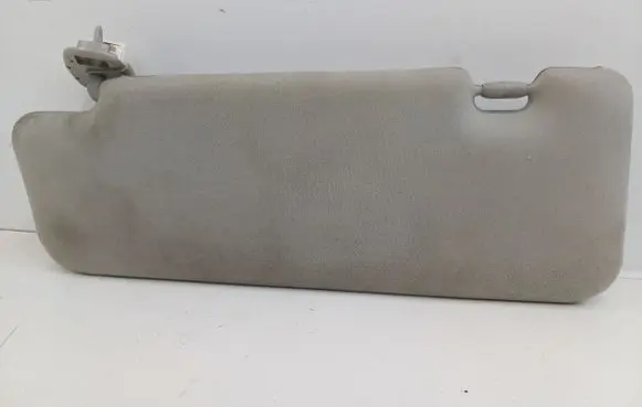 Toyota Prius (XW30) Sun visor