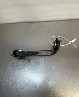 Renault Trafic III (X82) Engine mount bracket