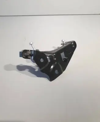 Chevrolet Camaro Intercooler pipe mounting bracket 93477800 9732017