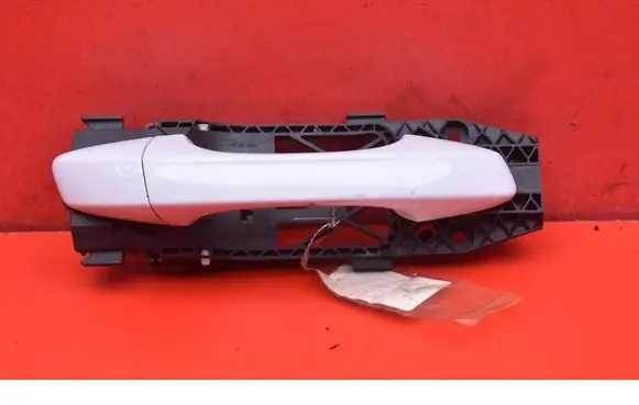 Skoda Octavia Mk3 (5E) Front door exterior handle 5N0839885H