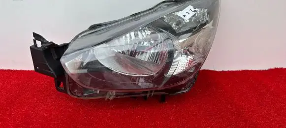Mazda 2 Headlight/headlamp DB5J-51040