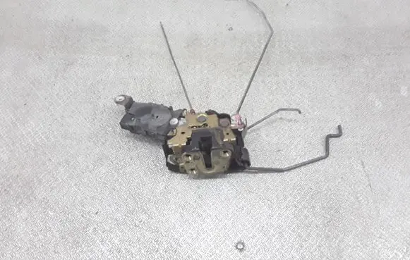 Subaru Legacy Front door lock