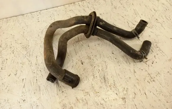 Audi A4 S4 B5 8D Engine coolant pipe/hose 8D0819371H