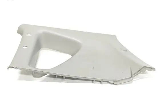 (D)pillar trim (top)