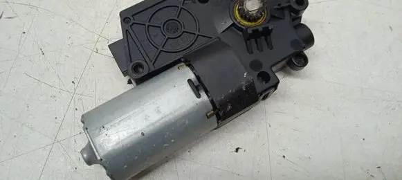 BMW X1 E84 Sunroof motor/actuator 7213044 A2C53366326