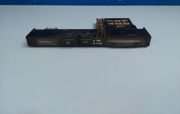 Toyota 4 Runner N180 Windscreen/window heater switch 758244